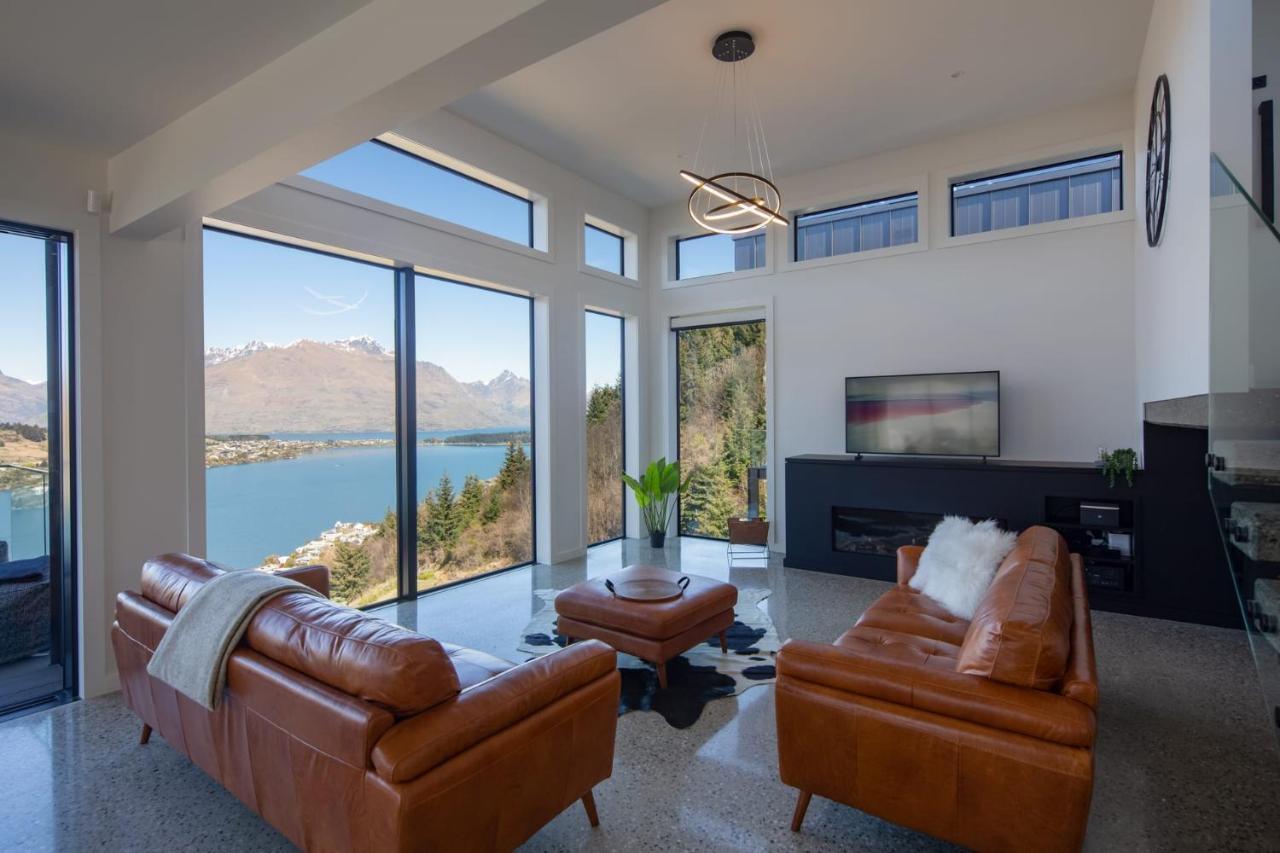 Sky Villa A Luxurious Villa Lake Views Gas Fire Queenstown Exterior foto