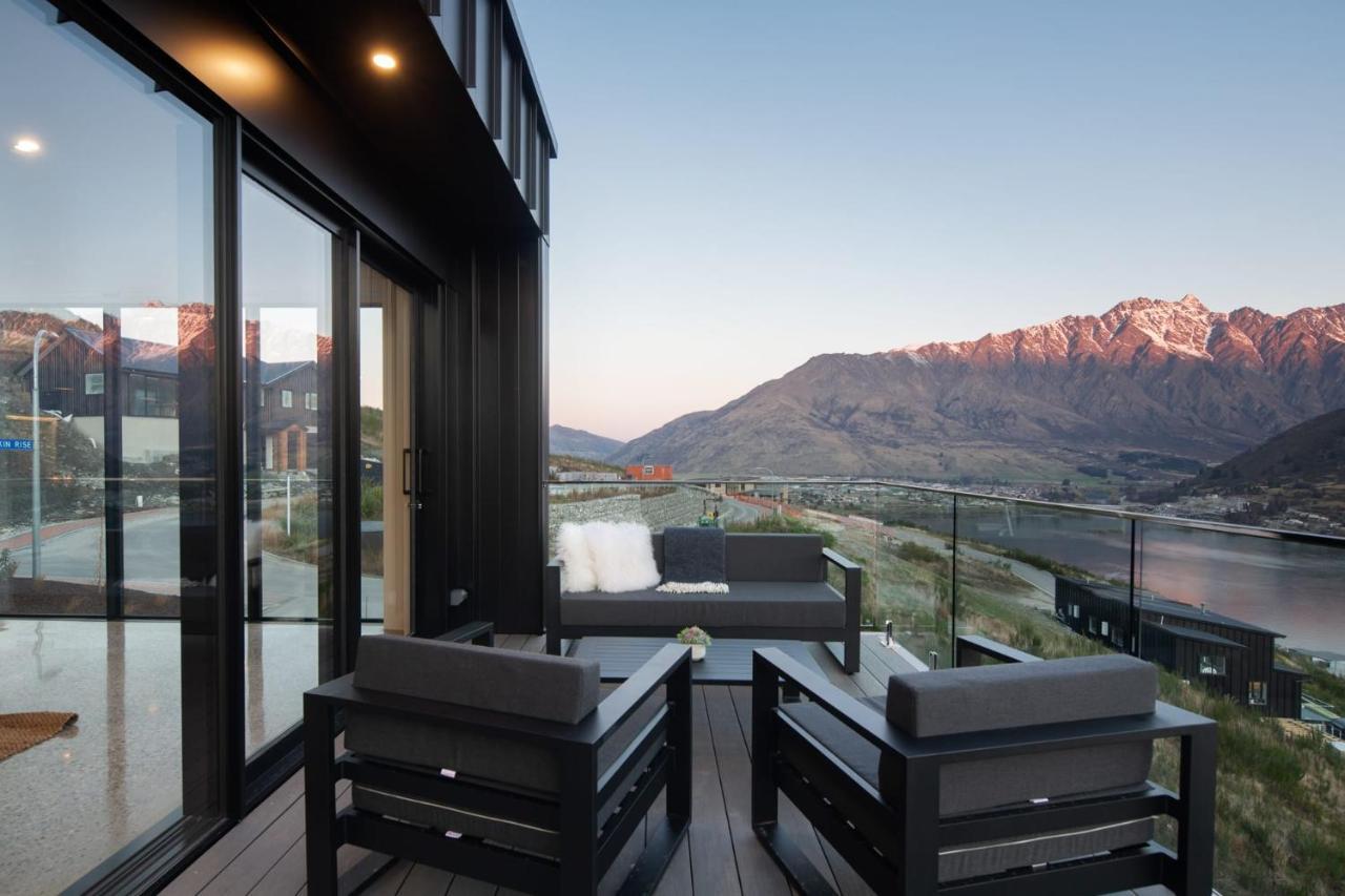 Sky Villa A Luxurious Villa Lake Views Gas Fire Queenstown Exterior foto