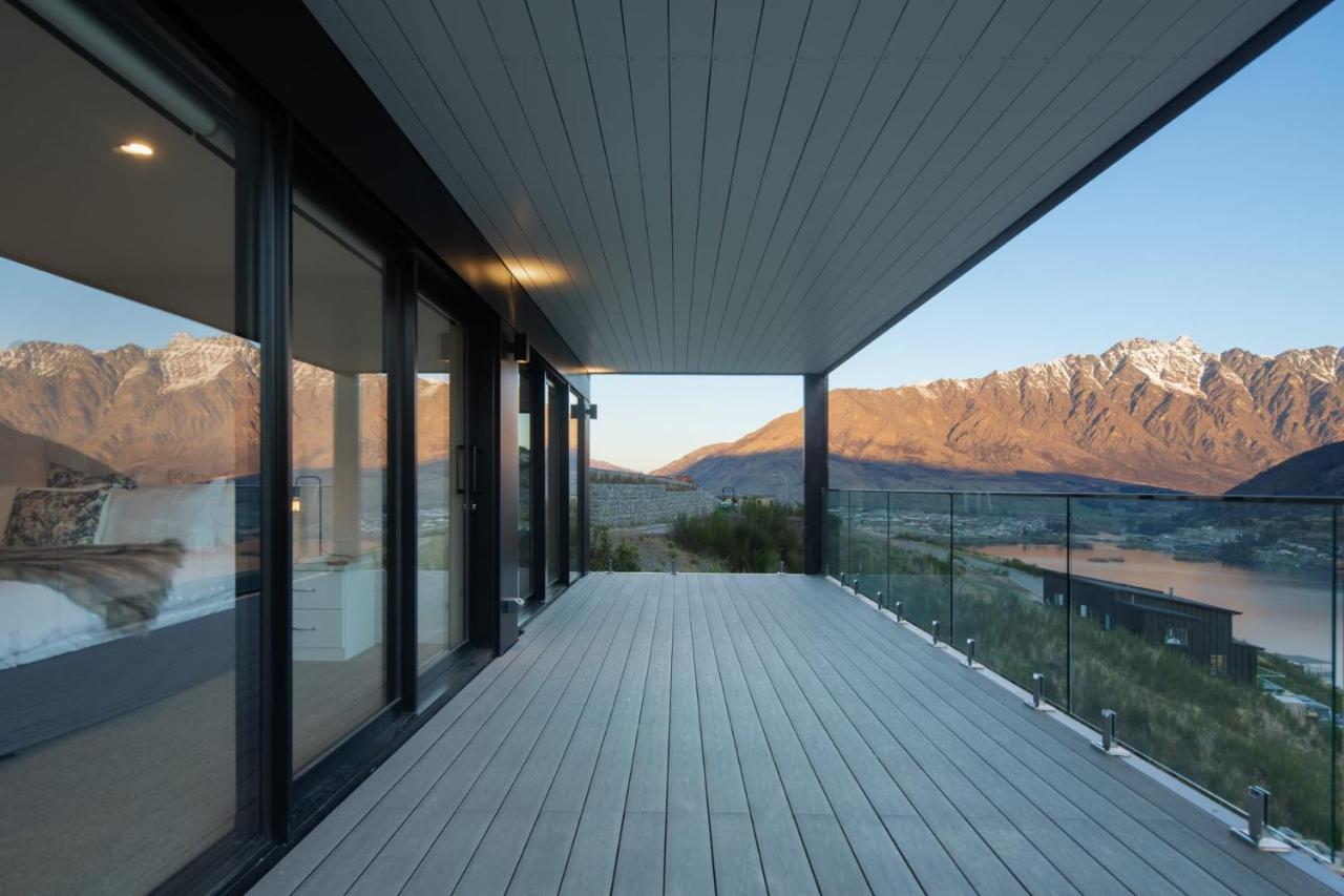 Sky Villa A Luxurious Villa Lake Views Gas Fire Queenstown Exterior foto